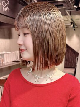 ルート 南堀江(route) 大阪切りっぱなしボブ