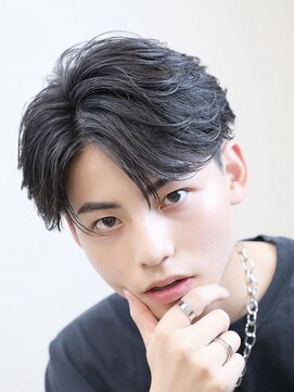 バック(BUCK) コンマフェザーショート