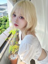ルネラトーキョー(RUNERA TOKYO)&nbsp;ハイトーンウルフレイヤーカットウルフカットダブルカラー