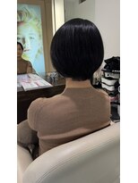 ヘア&エステ ヒロイン 西武池袋店&nbsp;池袋大人上品コンパクトボブスタイルヘア。