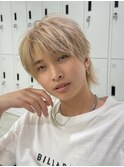 ラウンドマッシュウルフシャギーカット