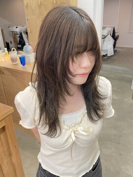 バド(bado) layer cut × olive beige color