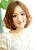 理想の卵型顔に見せる☆大人がナチュラル輝く、ラウンドCカット