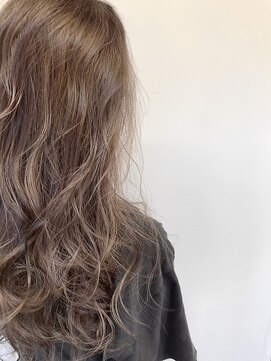 シャラ美容室 ラベンダーアッシュ