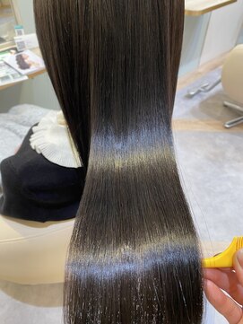 アンド ラ ブランシュ(&.La Blanche) 大宮/髪質改善/ヘッドスパ/大宮東口/暗髪/グレージュ/ツヤ髪