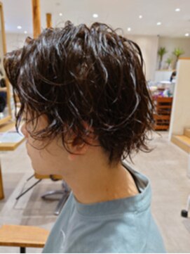 ボス レフィル(BOSS Le'fill) メンズカット/ツイストスパイラルパーマ