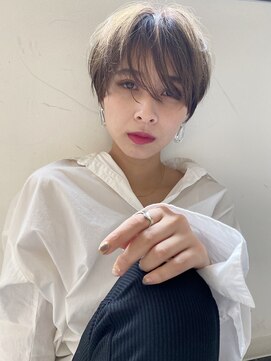 ワン バイ ジ エクト(One by The Ect) 大人可愛い20代30代40代前下がりショートボブ丸みショート◎