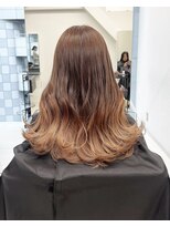 アライブ キチジョウジ(ALIVE Kichijoji) 【ALIVE吉祥寺】ミルクティーベージュグラデーション