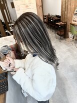 ルートヘアー(Root Hair)&nbsp;シルバーハイライト