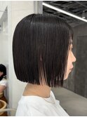 内巻き外巻き切りっぱなしぱっつん前下がり大人ミニボブレイヤー