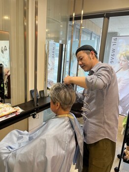 エテルナ(eterna)の写真/丁寧なカウンセリングで髪のお悩みを解消◎一人ひとりの髪の状態を見極め、最適な施術をご提案いたします！
