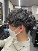 波巻きスパイラル 波巻きパーマ センターパート メンズカット
