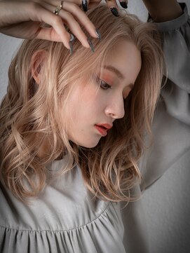 カバーヘア イヴ 戸頭店(COVER HAIR EVE) 透明感ホワイトブロンドイメチェンかきあげロングv戸頭20代30代