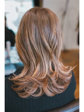 オブヘアーギンザ(Of HAIR GINZA) ミルクティーベージュダブルカラーケアブリーチインナーカラー
