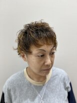 ヘアーライズ 池袋東口店(hair RISE)&nbsp;ショートカットにパーマをかけてバレイヤージュでブリーチ