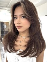 ヨロ 上野(YOLO)&nbsp;ハイライトカラーミルクティーベージュケアブリーチダブルカラー