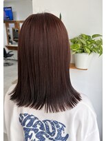 ウタ(uta) 艶髪チェリーブラウン×外ハネボブ