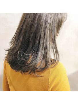 ミント(mint) ＊光の当たり具合で見え方が変わる☆カーキグレージュ＊