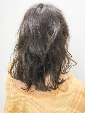 クアトログランシュ 水戸店(QUATRO×GranCieux) くせ毛風ジェンダーレスミディ★QUATRO★