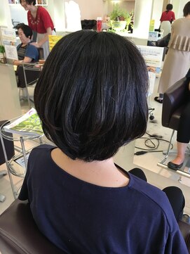 クール ヘアー ギャラリー 神明町店(COOL Hair gallery) ひし形大人ショート◇