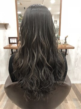 ヘアーアンドライフミルコ(miRuko) miRukoハイライトカラー