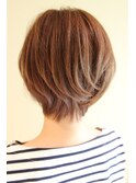 20代30代40代暗めカラーでも可愛いナチュラショートボブ