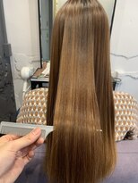 アルコイリスバイドールヘアー(ARCOIRIS by Dollhair)&nbsp;シースルー前髪森ガールラベンダーアッシュ外ハネボブボブカット