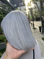 テテ(TETE) ホワイトグレー 心斎橋×長堀橋