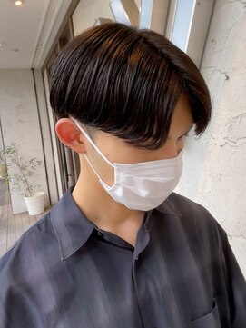 ダブル(W) メンズ/韓国センターパートショート