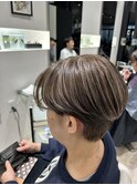 グレイカラー3Dハイライト