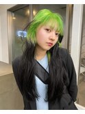 ネオングリーン×ブラックの2トーンデザイン