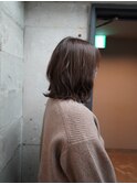 ブリーチなしグレージュ/ミディアムスタイル