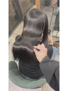 シア(sia) 艶髪/髪質改善ストレート/酸性ストレート/縮毛矯正