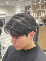 レボ(Revo)&nbsp;毛流れセンターパート