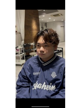 ミリ(milli Produce by ITAKURA) スパイラルパーマ