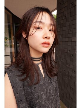 クラン エン バイ ヘッドライト 二子玉川店(clan en. by HEADLIGHT) 外ハネくびれミディアム/レイヤー/ハッシュカット/二子玉川