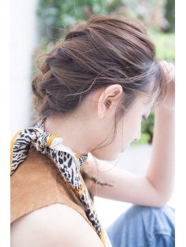 オースティン 門前仲町(AUSTIN) AUSTIN イルミナカラーが際立つ編み込み着付けヘアセット