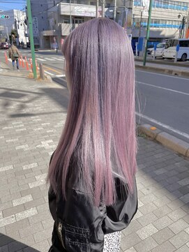 ファーレンピュアスウィート(fahren-pure-suite) エモラベンダー／suite店／ハイトーン／ブリーチ／髪質改善