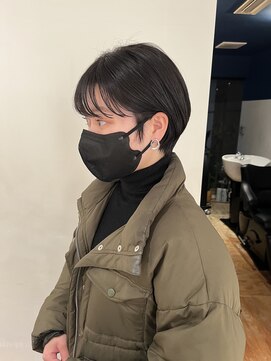 トレス(TRESS) ショートボブ　耳掛けボブ　ダークグレージュ