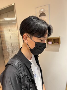 エクリ 麻布十番(equri) ニュアンスセンターパート