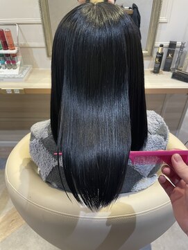 アンド ラ ブランシュ(&.La Blanche) モテ髪カタログ/セクションカラー/グラデーションカラー/大宮