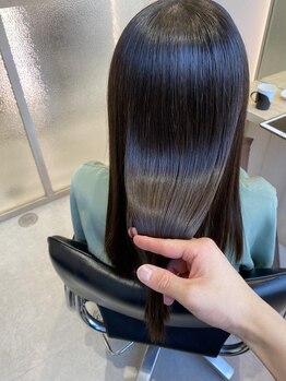 トッカ 小倉店(tocca)の写真/《HPB AWARD 2024 BEST SALON SILVER Prize受賞》こだわり抜いた薬剤・縮毛矯正の技術で過去1の仕上がり♪