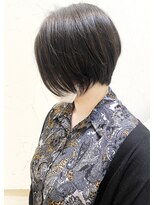 モリオ フロム ロンドン 成増店 【morio成増/一戸】黒髪前下がりショートボブ