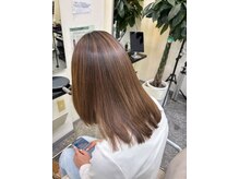 サロンイズディス(Salon is this)