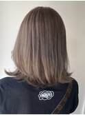 ミルクティーベージュダブルカラーケアブリーチグレージュ40代
