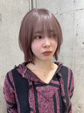 サンク 原宿 表参道(cinq) ミディアムレイヤーストレートロングウルフミルクティーベージュ