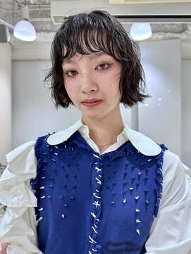レコ 渋谷(LECO) デジタルパーマチェラーブラウンミニウルフショートボブ