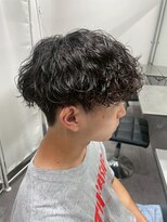 ワンズナゴヤ 名古屋栄店(ONE's NAGOYA)&nbsp;スペインカールスパイキーショートブルーブラックフェザーパーマ