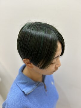 ヘアーライズ 池袋東口店(hair RISE) 白髪ぼかしハイライトWカラーに限りなくグリーンで染める