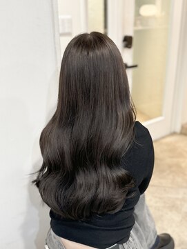 レア 表参道(L'ea) 黒髪 クラゲヘアー オリーブグレー 小顔 ココアベージュ